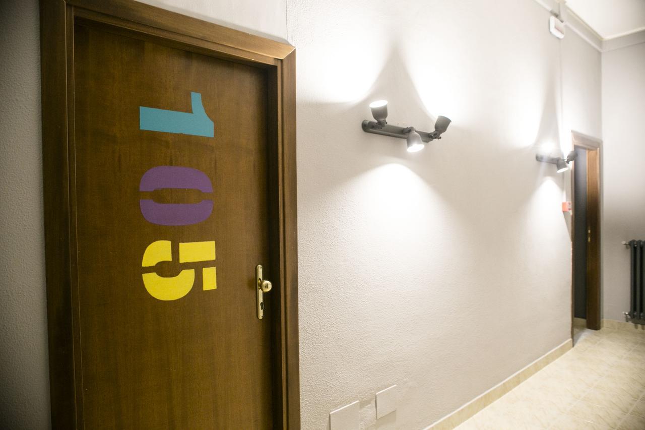Lako Hostel Capodimonte Exteriör bild